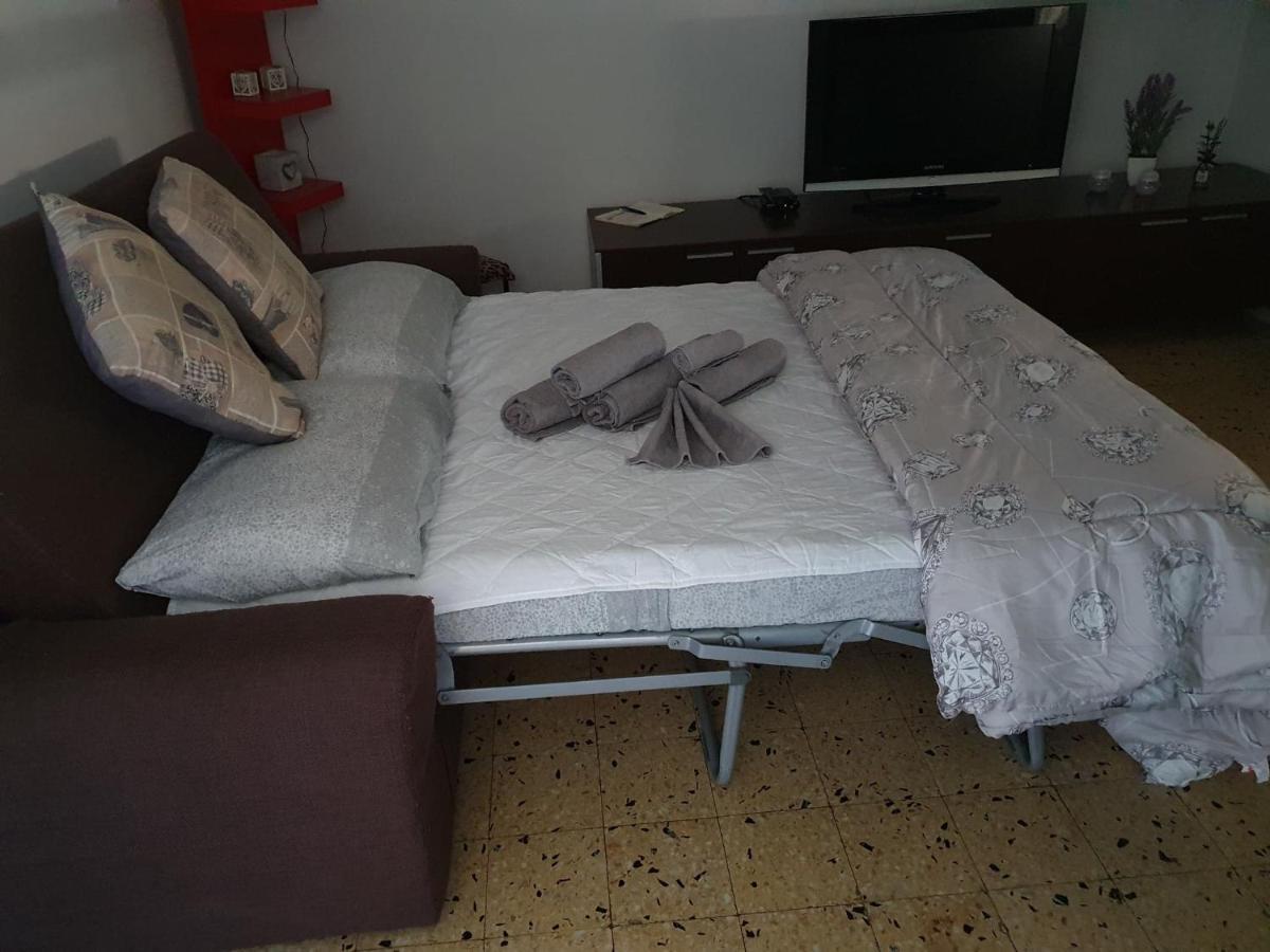 ראבנה Accogliente Casa Indipendente Con Wi-Fi Gratuito, A Due Passi Dal Centro E Dalle Attrazioni מראה חיצוני תמונה